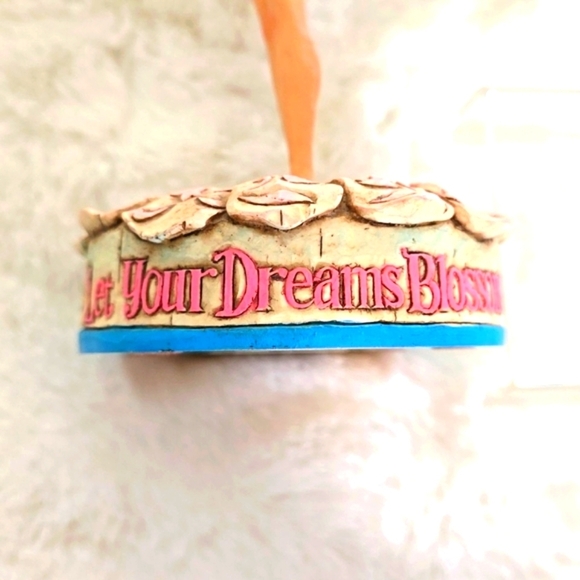 Tinker Bell Figurine - Walt Disney Showcase Collectible - Picture 5 of 6